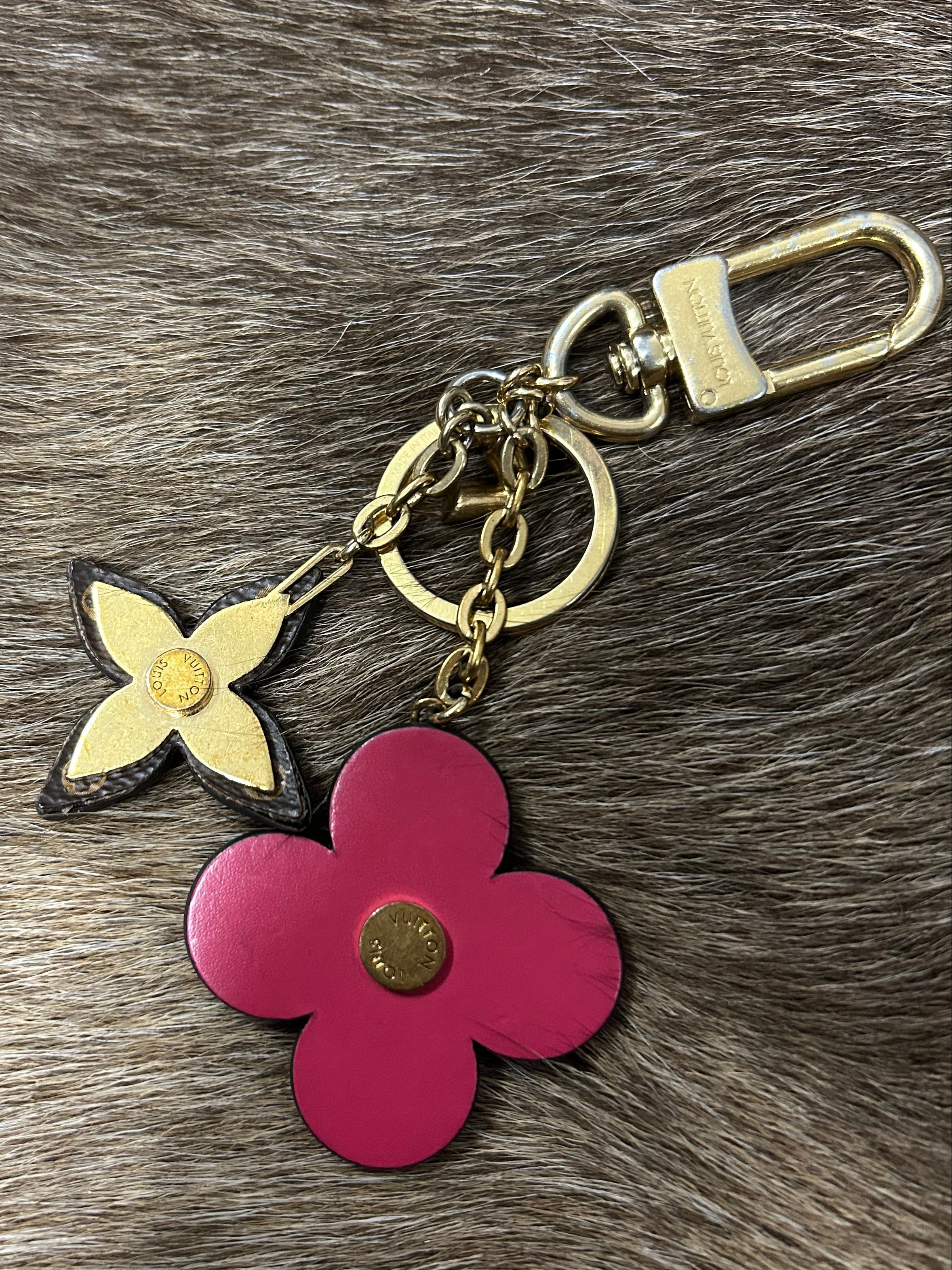 Louis Vuitton Monogram Blooming Flower Charm - Brown/Pink/Gold