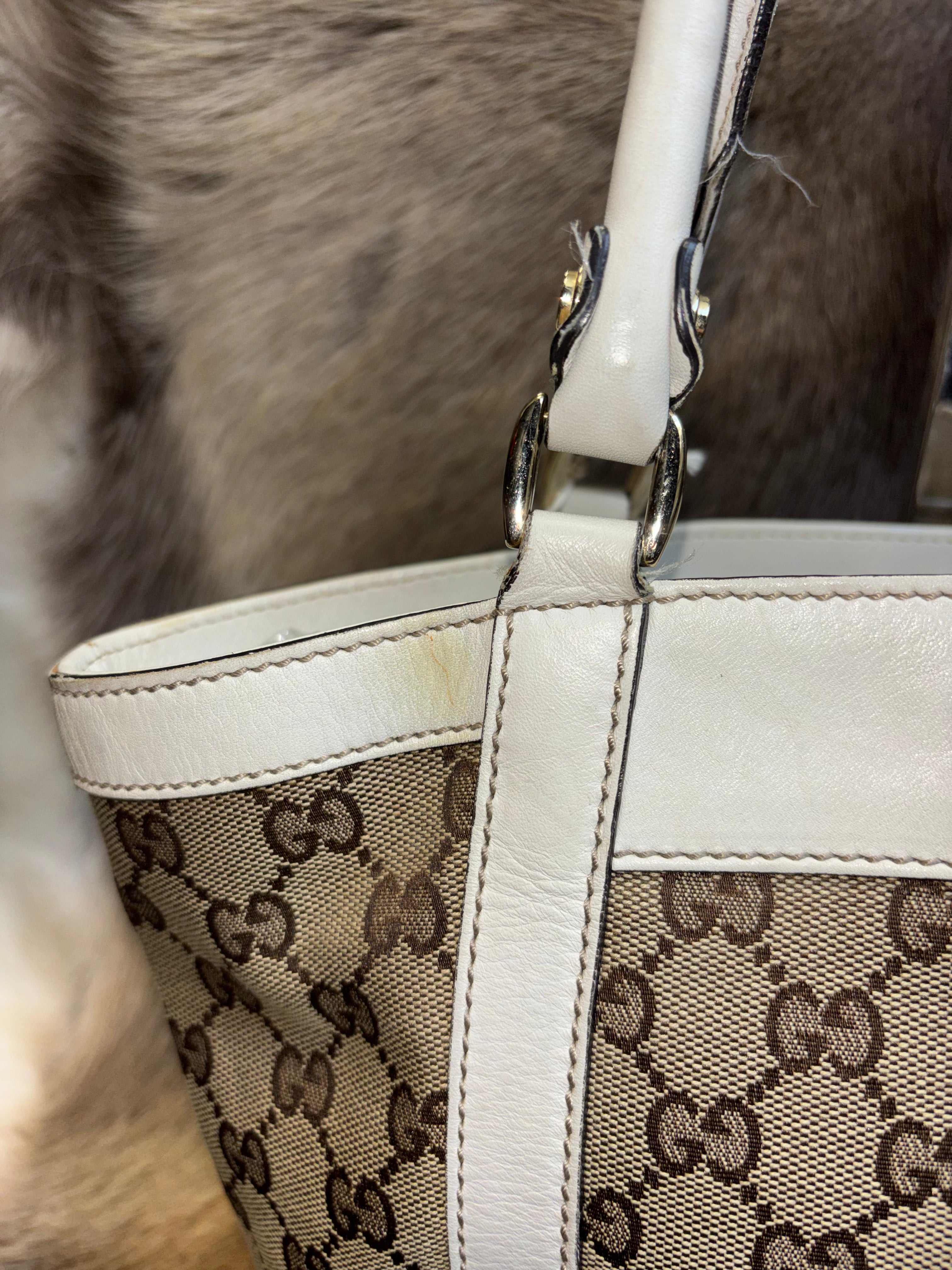 Gucci GG Canvas Handbag - Beige/White